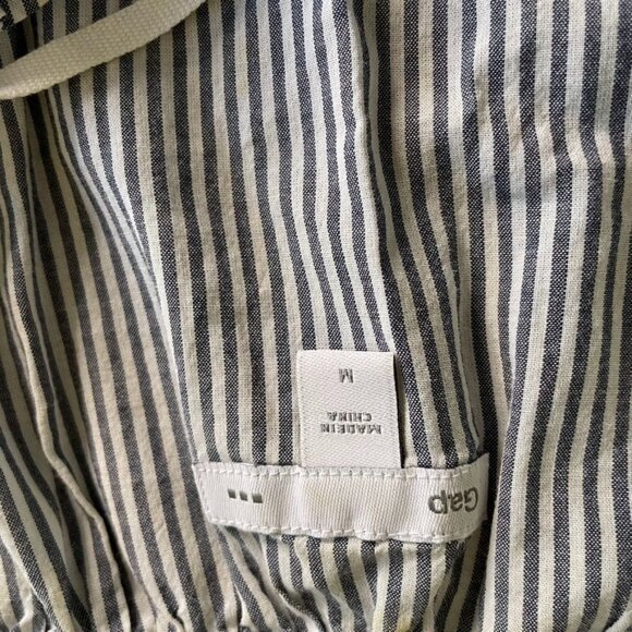 Womens Gap Peasant Blouse Gray White Strips Top Size M C - Picture 8 of 8